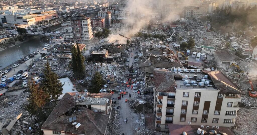 Deprem Riski Bölgelerde Kentsel Dönüşüm Nasıl Olmalı?